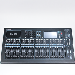 Allen & Heath QU32 32-channel Digital Mixer