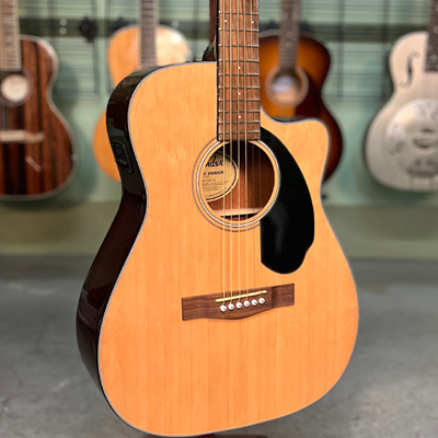 Fender Concert-Sized Spruce Top Acoustic-Electric Guitar with Cutaway (CC-60SCE)