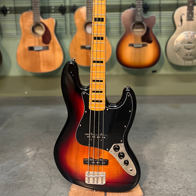 Squier by Fender Classic Vibe Series '70s Jazz Bass (CV70SJAZZBASS)