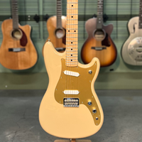 Short-Scale Gold Level Electric Guitars