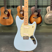 Short-Scale Gold Level Electric Guitars